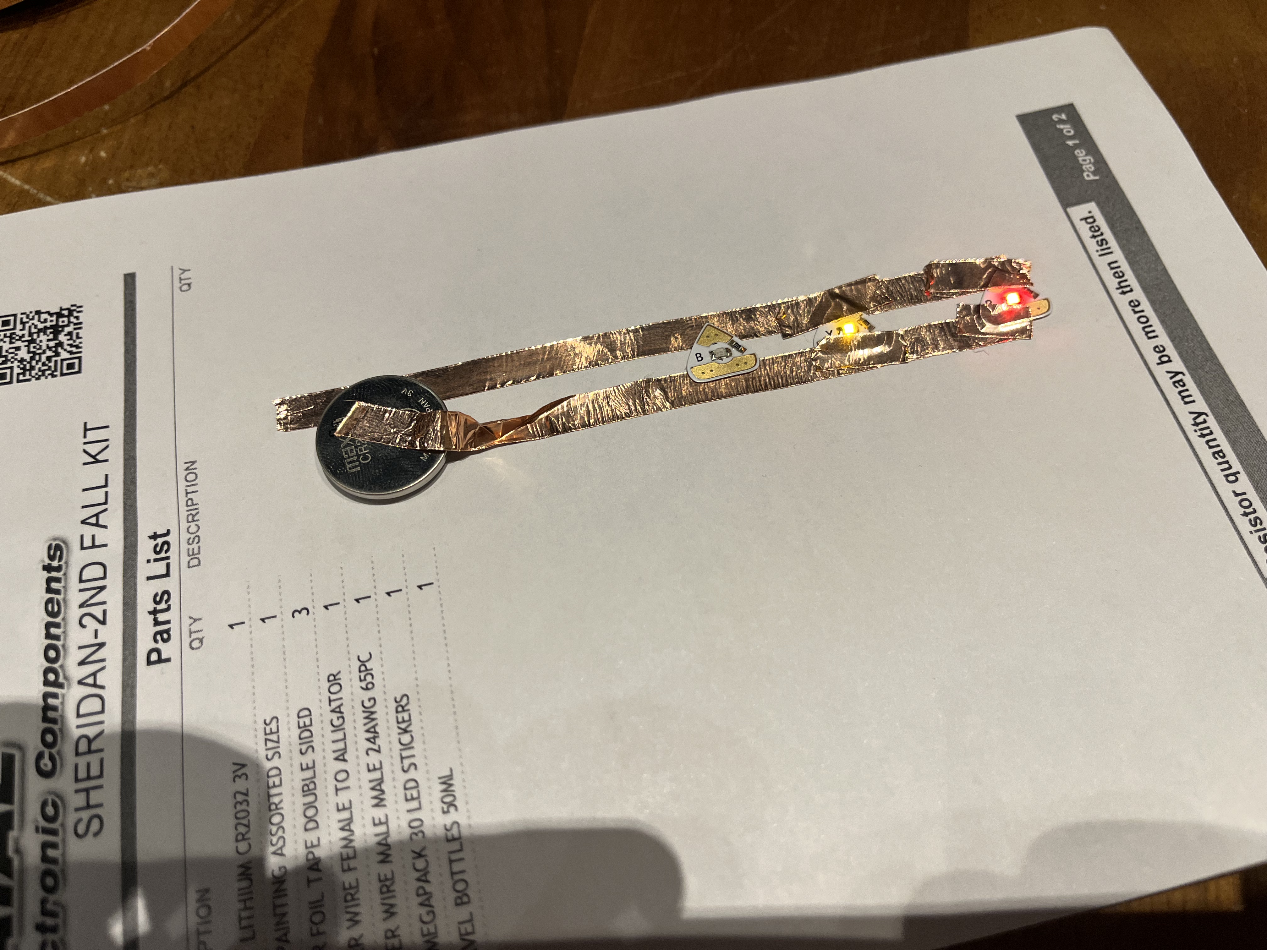 I added another led over the tape but noticed it didn't work. I realized that this was because of the paper adhesive I forgot to remove behind the led